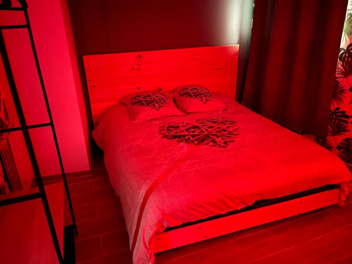 L'Alsacienne Room Et Spa Lautenbach Bagian luar foto