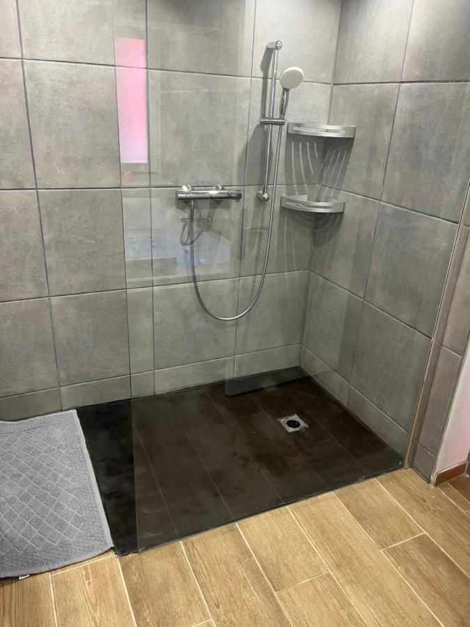 L'Alsacienne Room Et Spa Lautenbach Bagian luar foto